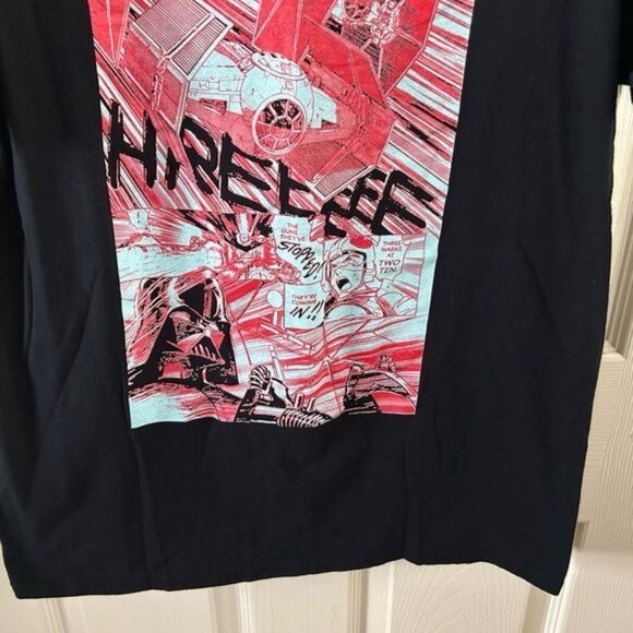 Star Wars Mad Engine Graphic T-Shirt Black & Red Sz Large - Picture 4 of 13